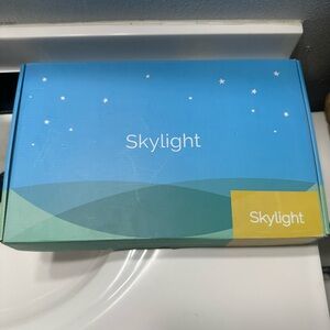 Skylight digital picture frame